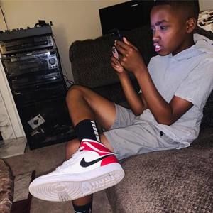 Meet your Posher, Rodney